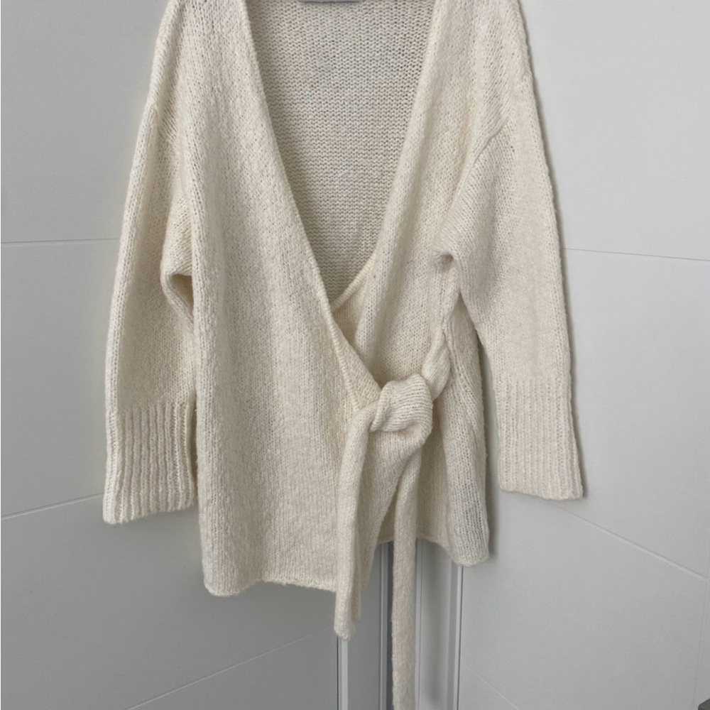 Zara Cream Knit Cardigan